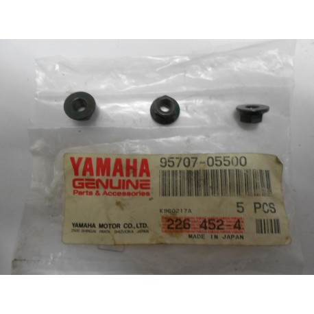 Nut Retroreflector Para Yamaha Ct 50 / T-Max 500 / Fz 6 / Xv 535
